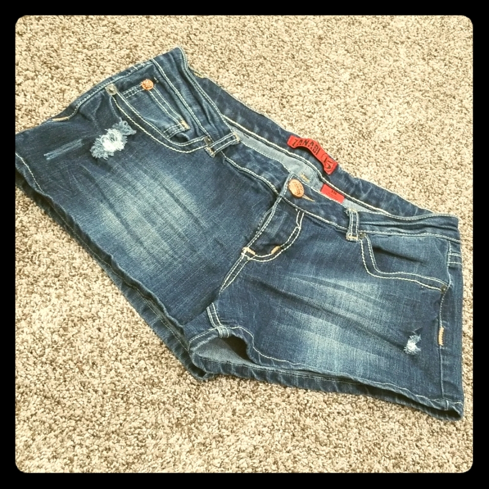 Zana Di Destructed Denim Shorts 15